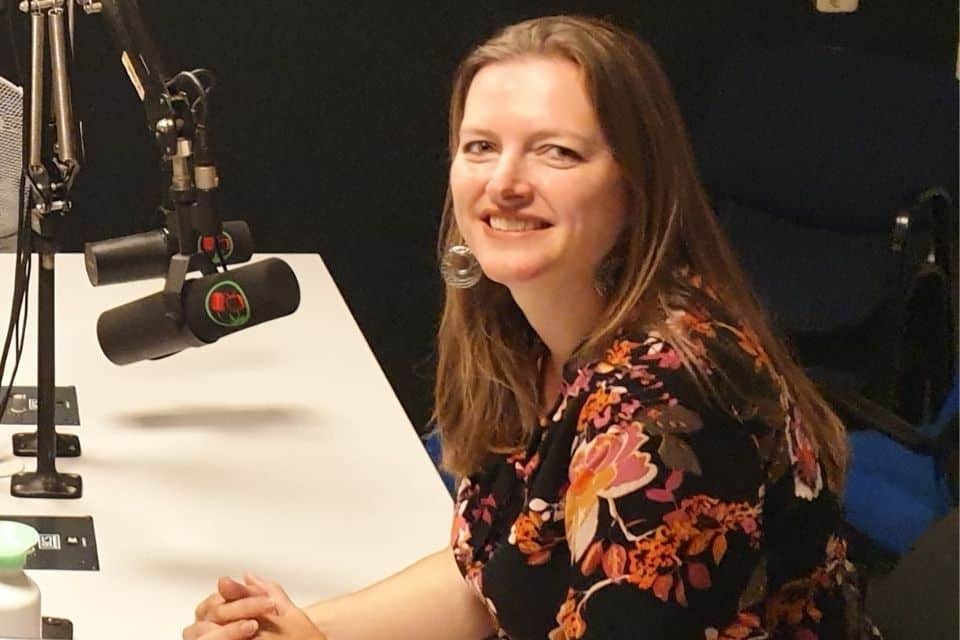 Te gast bij ZorgSaam Monique Moor te gast bij ZorgSaam van RTV Lansingerland